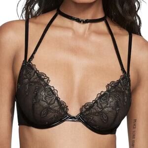 Victoria's Secret Very Sexy 32D strappy low cut demi choker bra BC3 3216